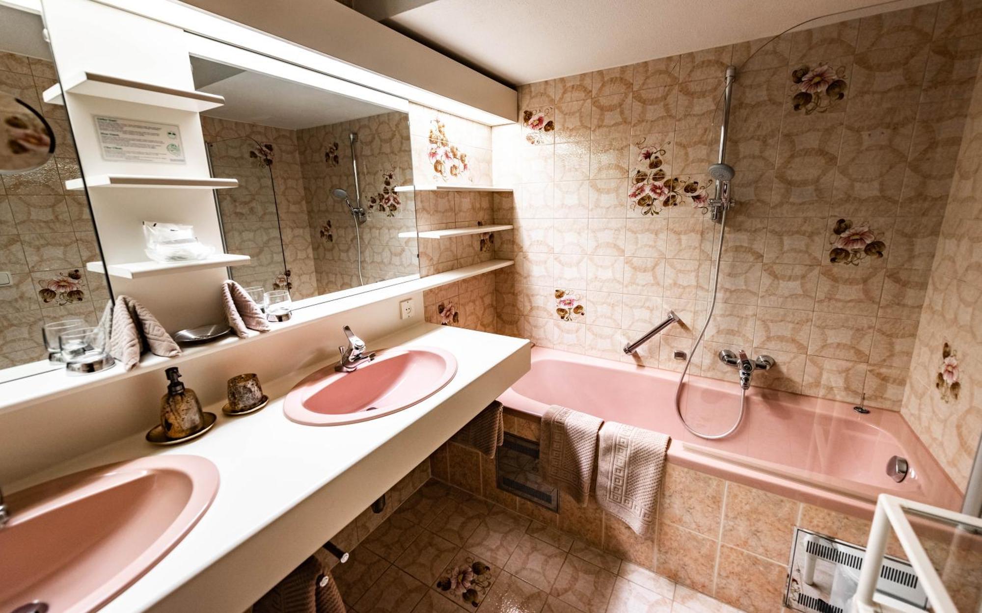 Hotel Olympia Lech am Arlberg Zimmer foto
