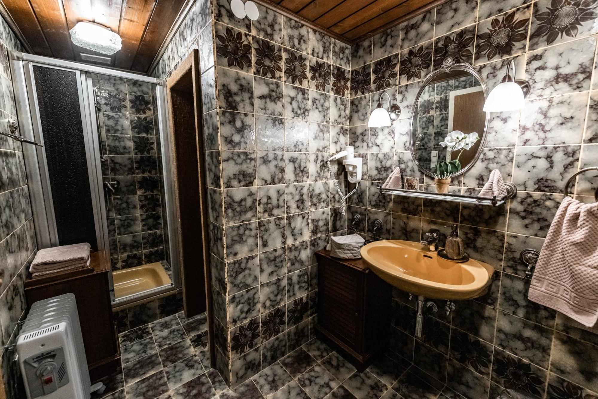 Hotel Olympia Lech am Arlberg Zimmer foto