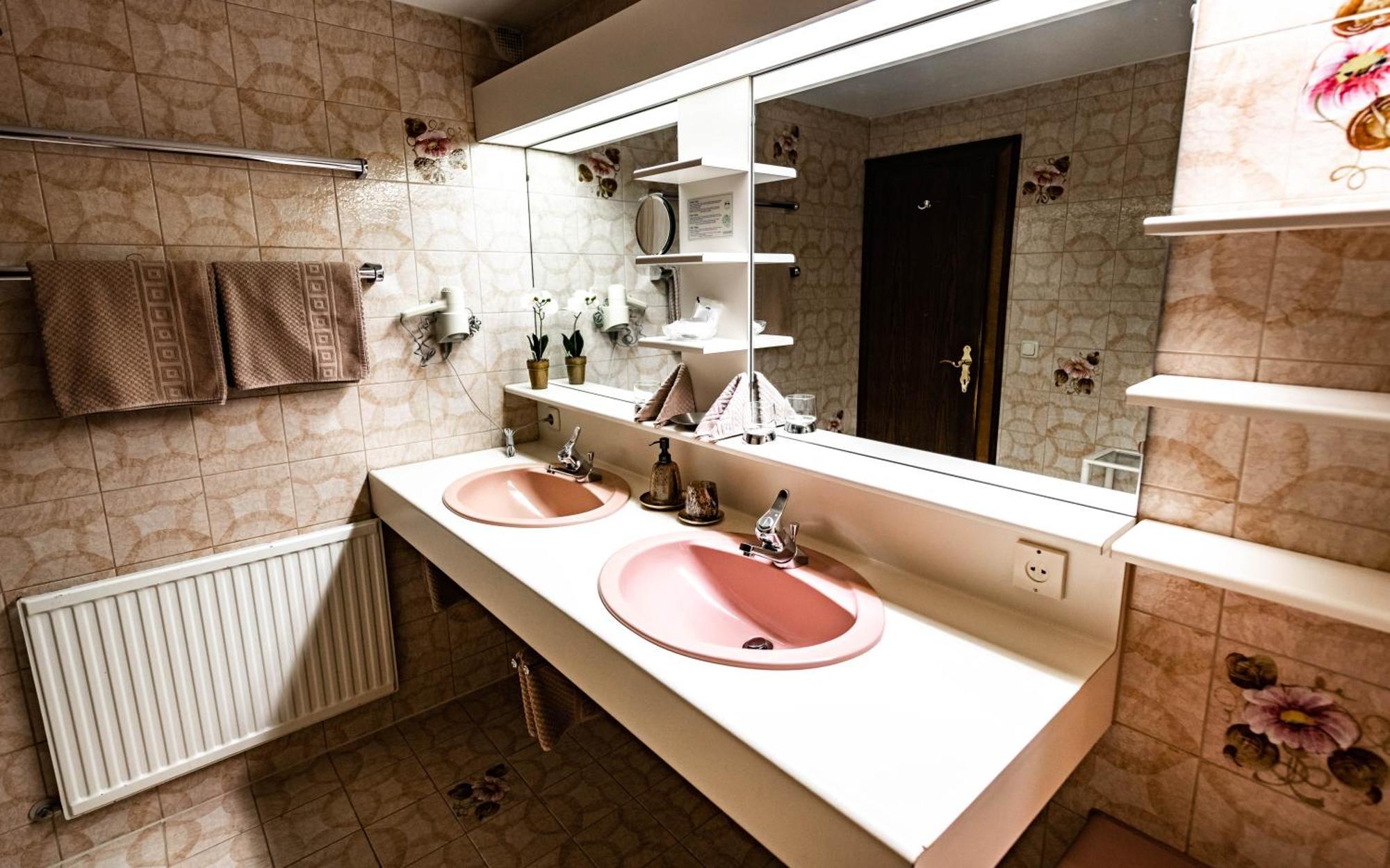Hotel Olympia Lech am Arlberg Zimmer foto