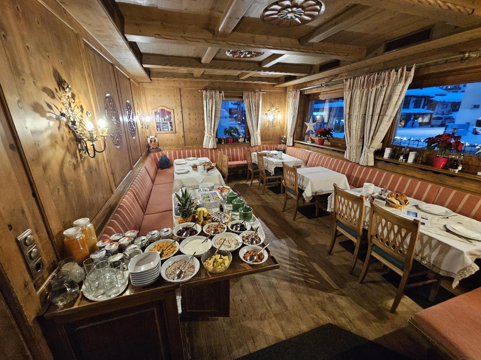 Hotel Olympia Lech am Arlberg Exterior foto
